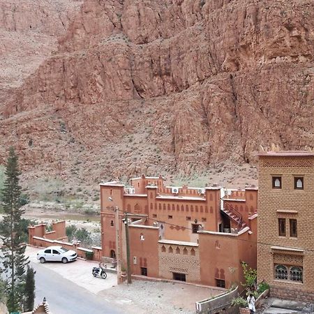 Riad Atlas Berbere Boumalne Dades Luaran gambar