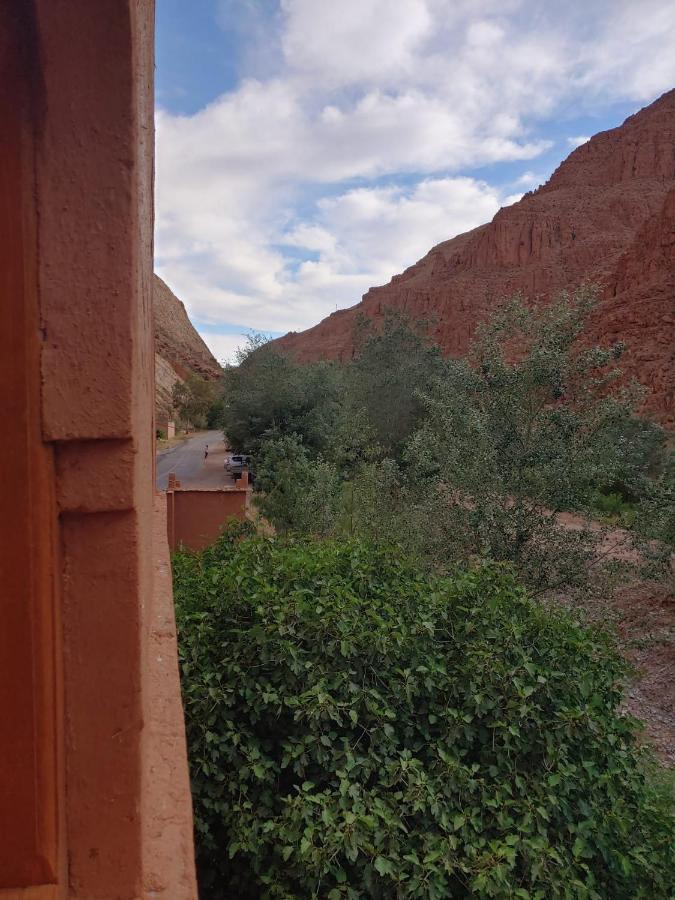 Riad Atlas Berbere Boumalne Dades Luaran gambar