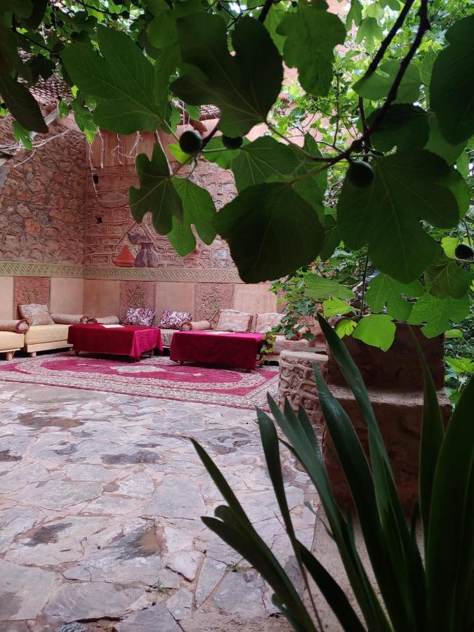 Riad Atlas Berbere Boumalne Dades Luaran gambar
