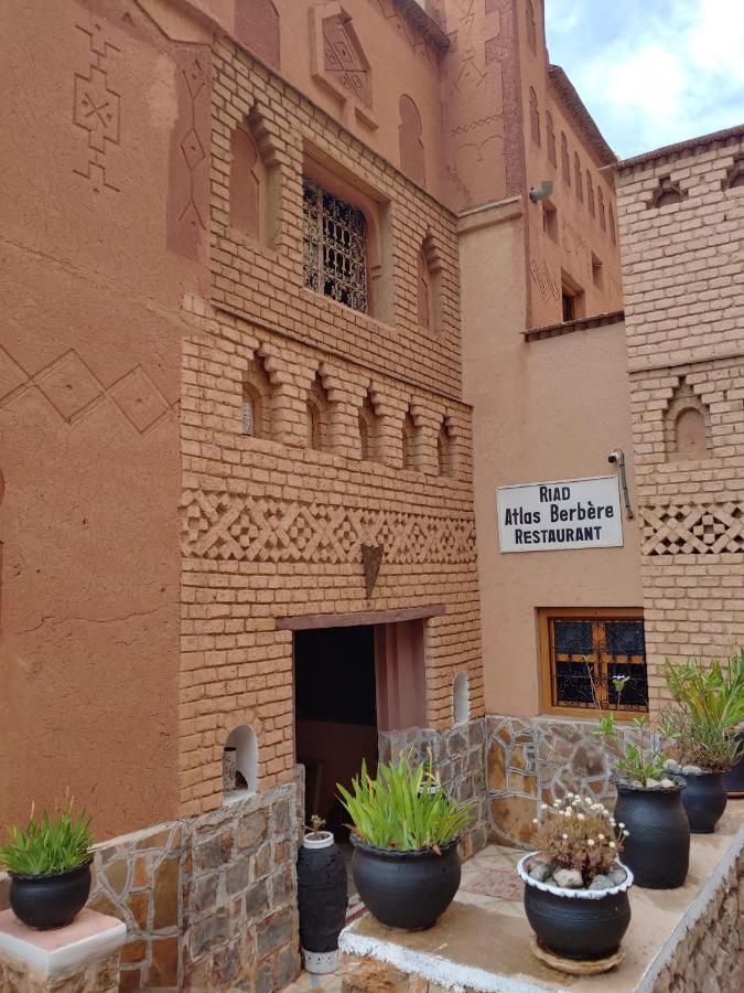 Riad Atlas Berbere Boumalne Dades Luaran gambar