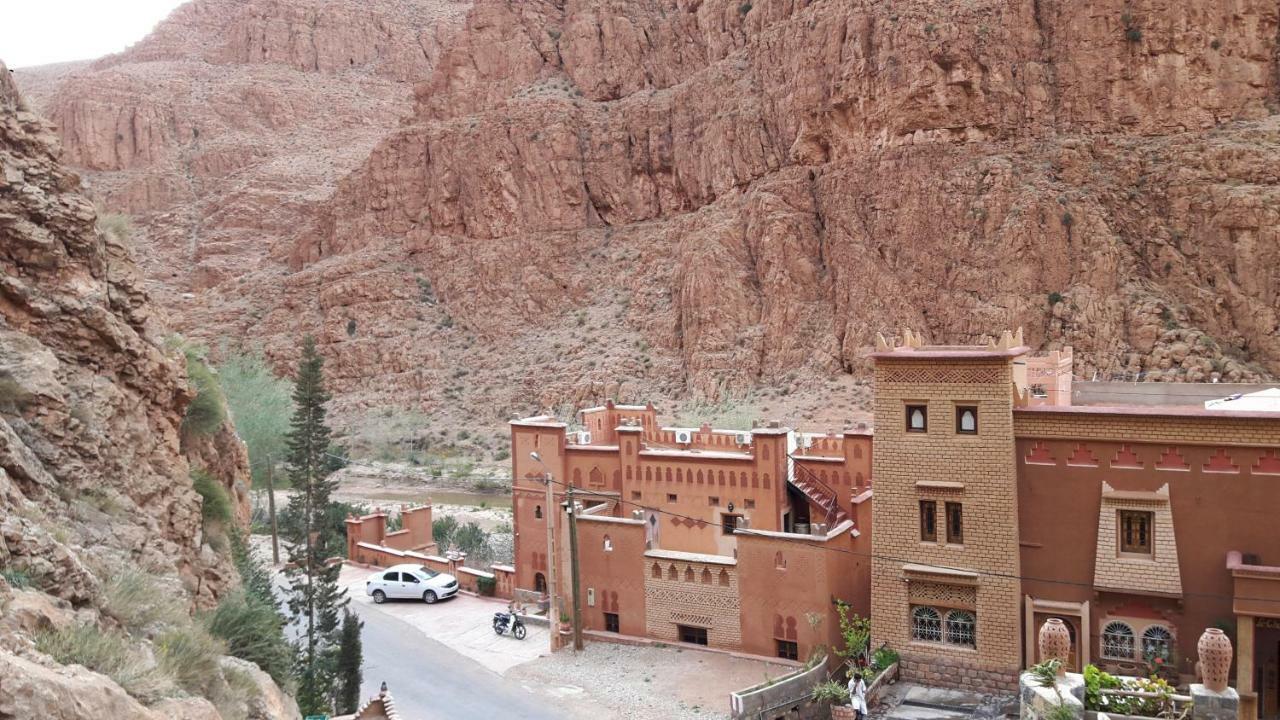 Riad Atlas Berbere Boumalne Dades Luaran gambar